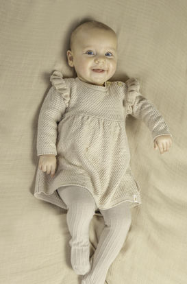 Bild von Langärmliges gestricktes Kleid ruffles Sand - 74 (NOOS)